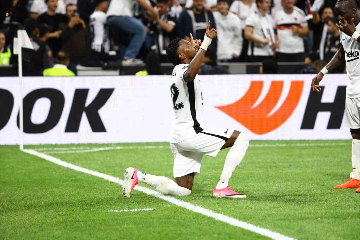Amir Murillo hangi takımlarda oynadı? Hoffenheim'da Beşiktaş'ın ilk golünü atan Panamalı sağ bek kimdir, kaç yaşında?