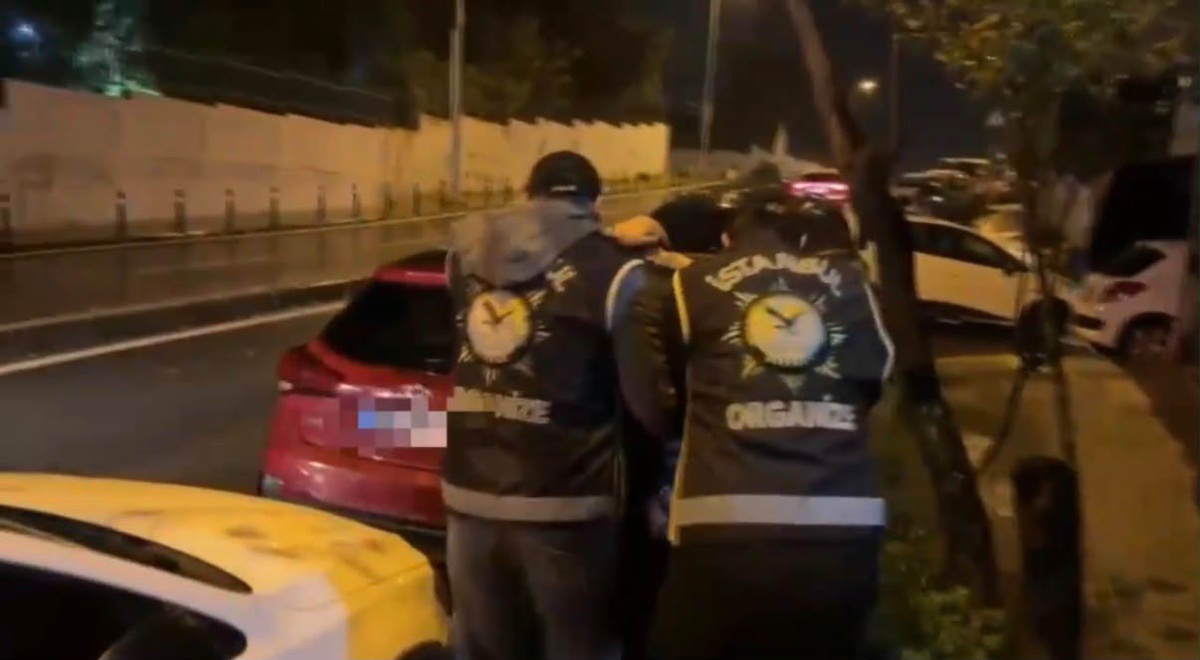 İstanbul'da düzenlenen FETÖ operasyonunda 19 şüpheli gözaltına alındı