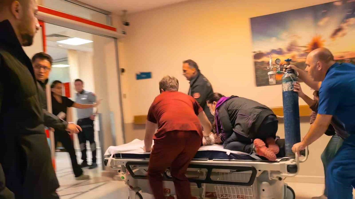 İnegöl'de iddiaya göre nefes borusuna tavuk eti kaçan 1 yaşındaki bebek ölümden döndü