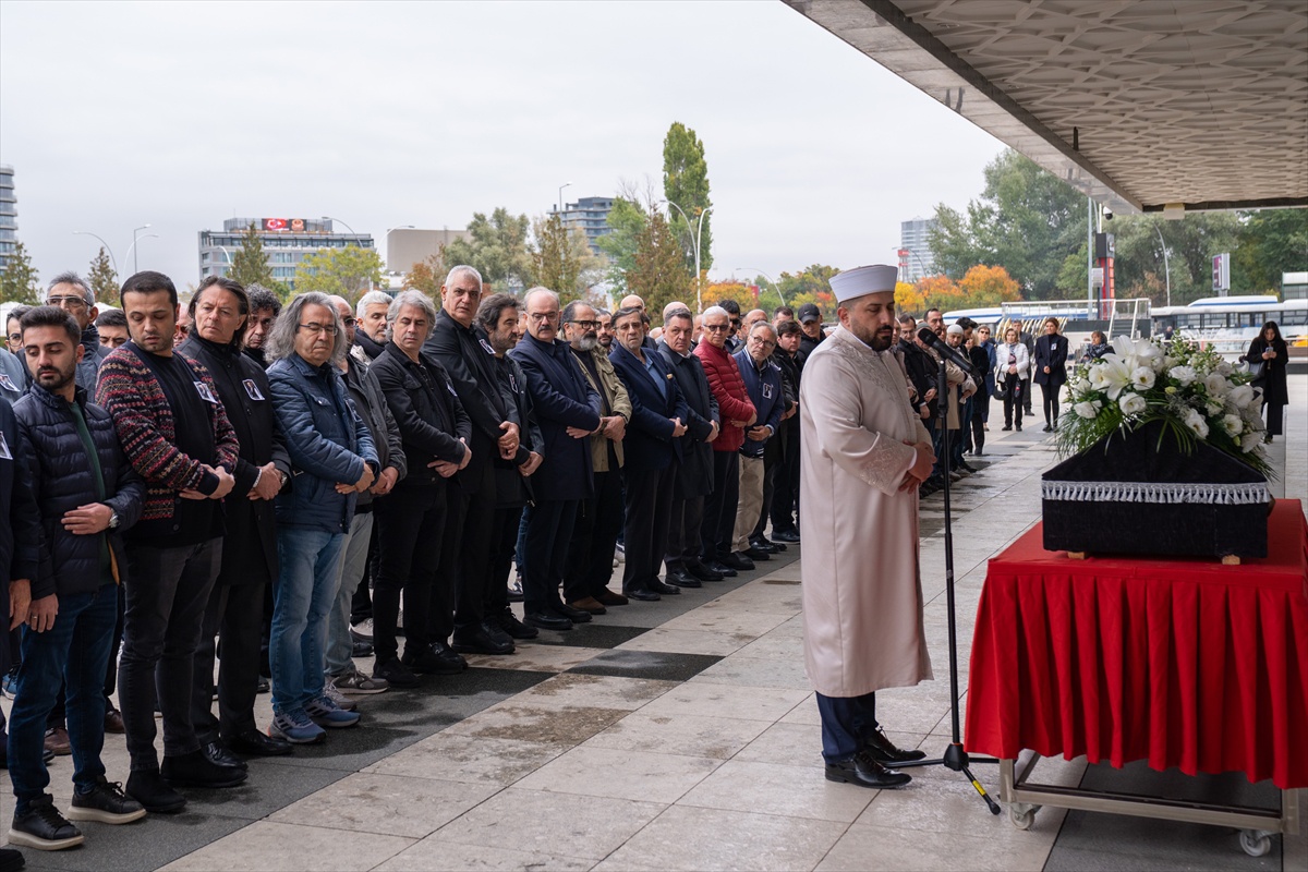 Şarkıcı ve besteci Alpay Nazikioğlu, Ankara'da cenaze namazıyla defnedildi