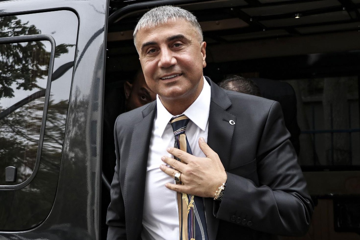 Sedat Peker'in bilgilerini ele geçirip hakaretler savurdu! "Hastanede yaşam savaşı veriyor" iddiası