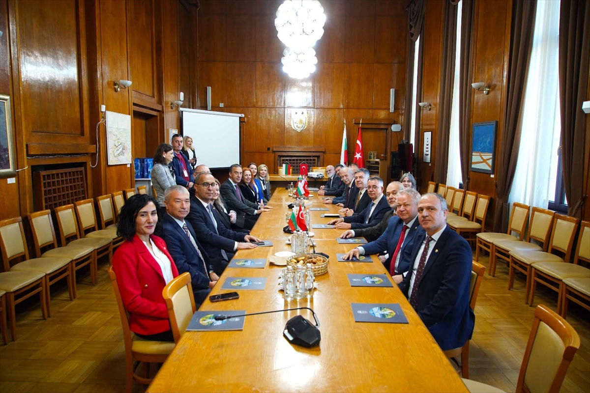 Trakya Üniversitesi, Burgaz'da çocuk hastanesiyle sağlık iş birliğini görüştü