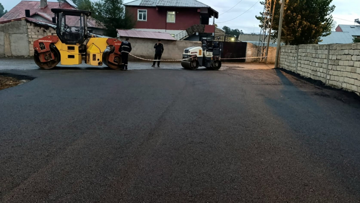 Ağrı'da Asfalt Çalışmaları Kent Genelinde Devam Ediyor