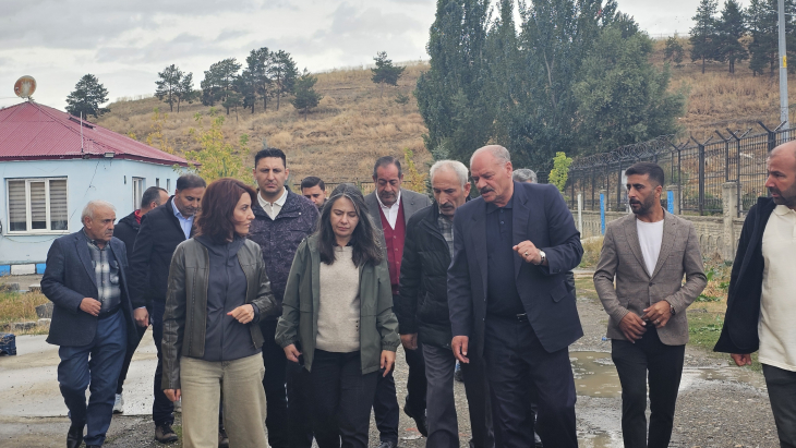 [BELEDIYE · Ağrı] Sebze ve Meyve Hali’nde çıkan yangın