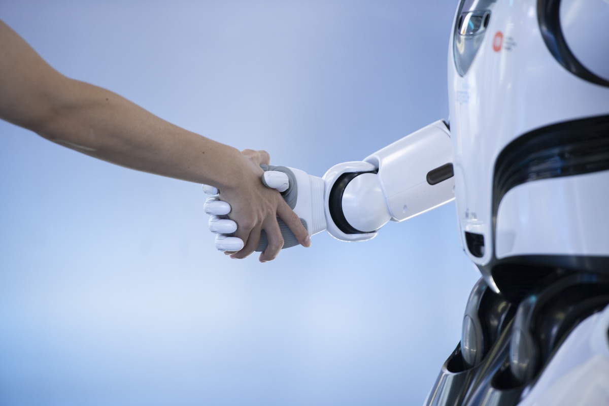 Hong Kong'ta robot eğitecek ilk uluslararası somutlaşmış yapay zeka merkezi açıldı
