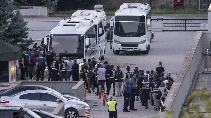 Etimesgut Belediyesi'ne yönelik 'yolsuzluk' soruşturmasında 7 tutuklama