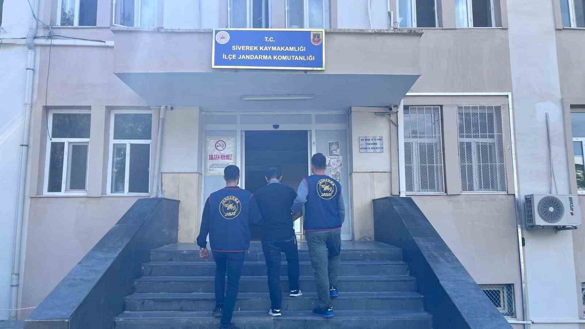 Siverek'te 920 bin TL'lik bakır tel hırsızlığında şüpheli tutuklandı