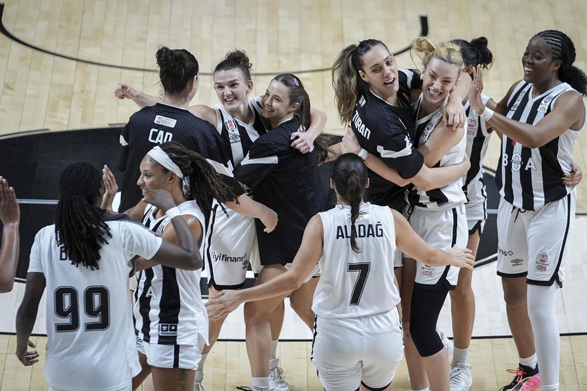 Beşiktaş, Fenerbahçe'yi 8 yıl sonra yendi! Sarı-lacivertliler 602 gün sonra maç kaybetti