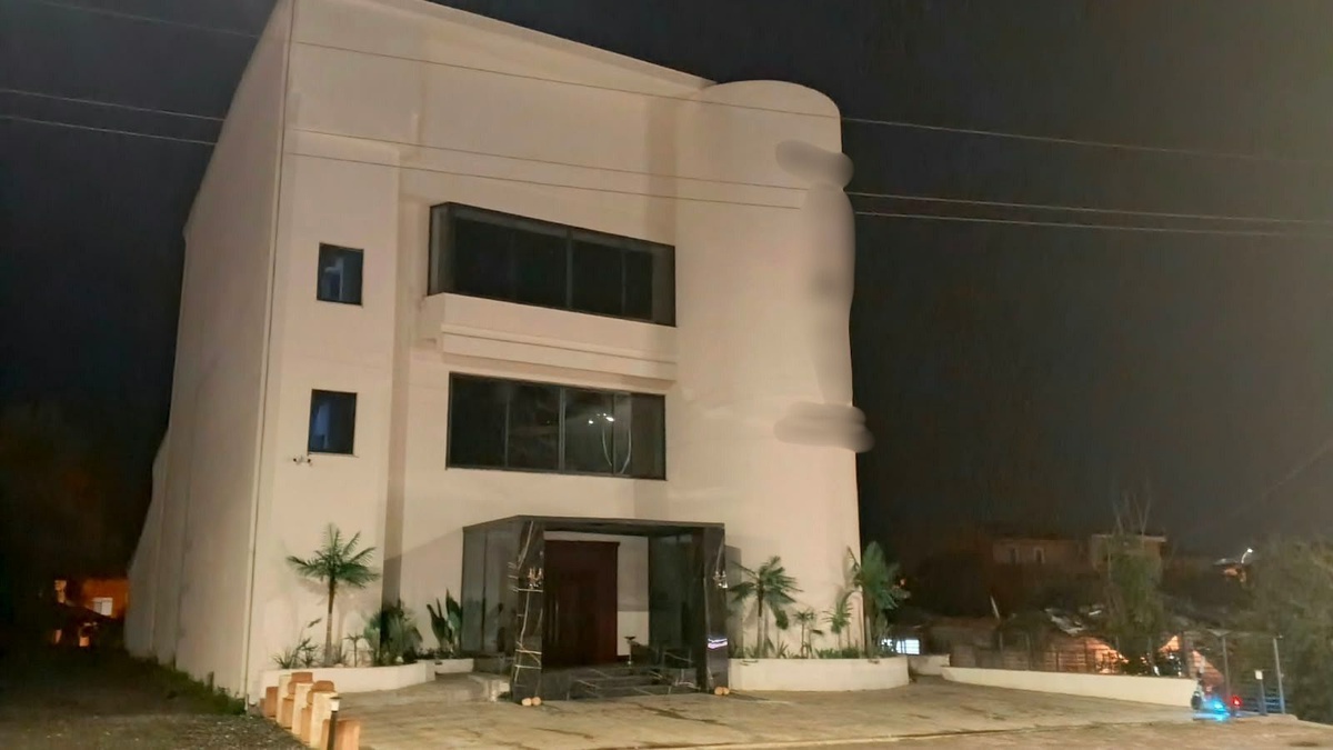 Samsun Atakum'da yemek asansörü kabiniyle 4. kattan düşen garson Oğuzhan Şanlı öldü