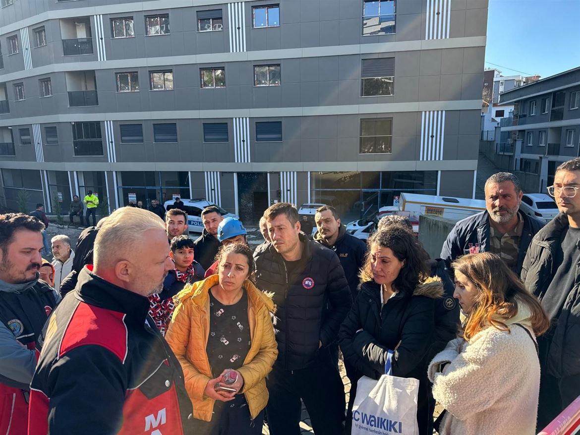 [BELEDIYE · İzmir · Menemen] Afetlere karşı MAKUR sahada! - Menemen Belediyesi