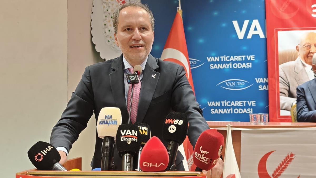 Fatih Erbakan kimdir, Necmettin Erbakan'ın kaçıncı çocuğu? 'Sirkeli su' eylemine tepki gösteren YRP lideri hangi ilin milletvekili?