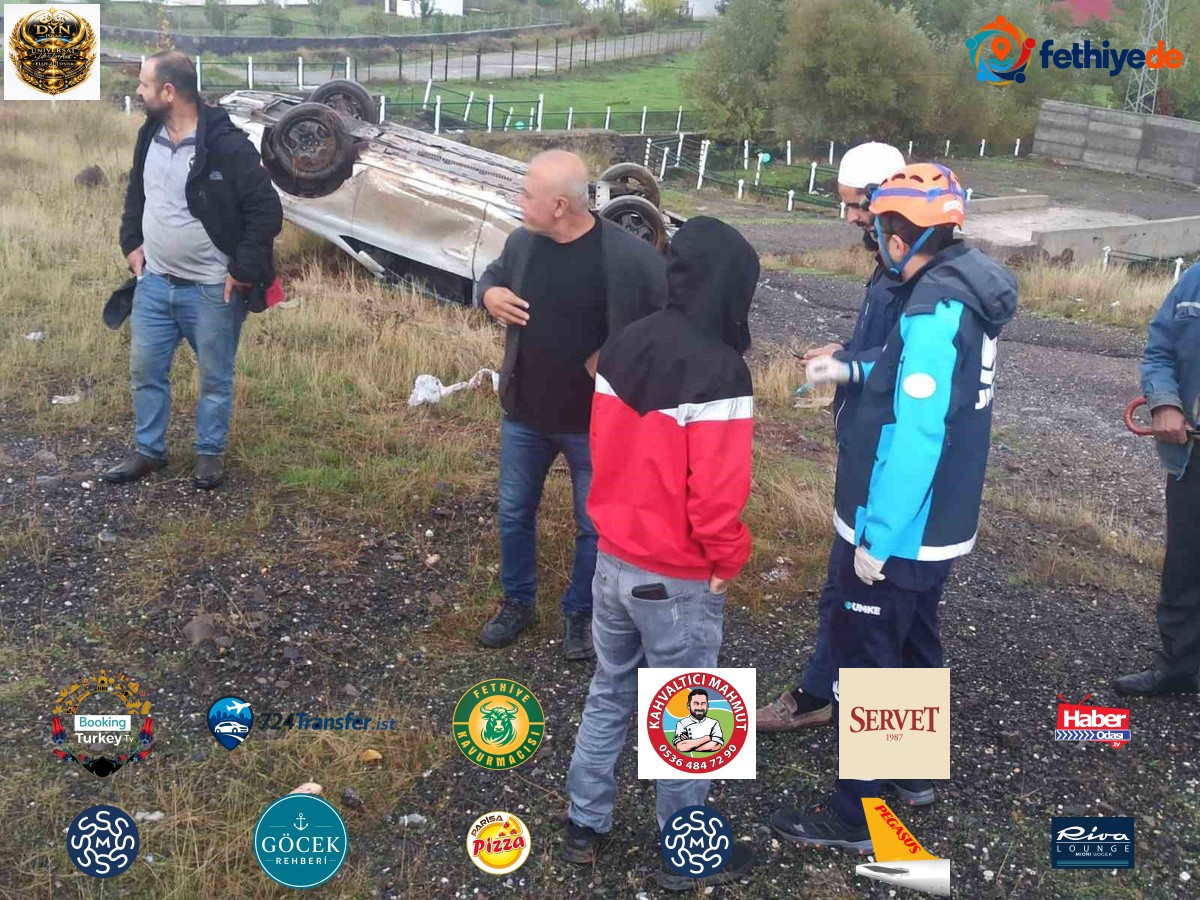 Bingöl-Muş karayolu Ekinyolu mevkisinde takla atan otomobilde 2 kişi yaralandı
