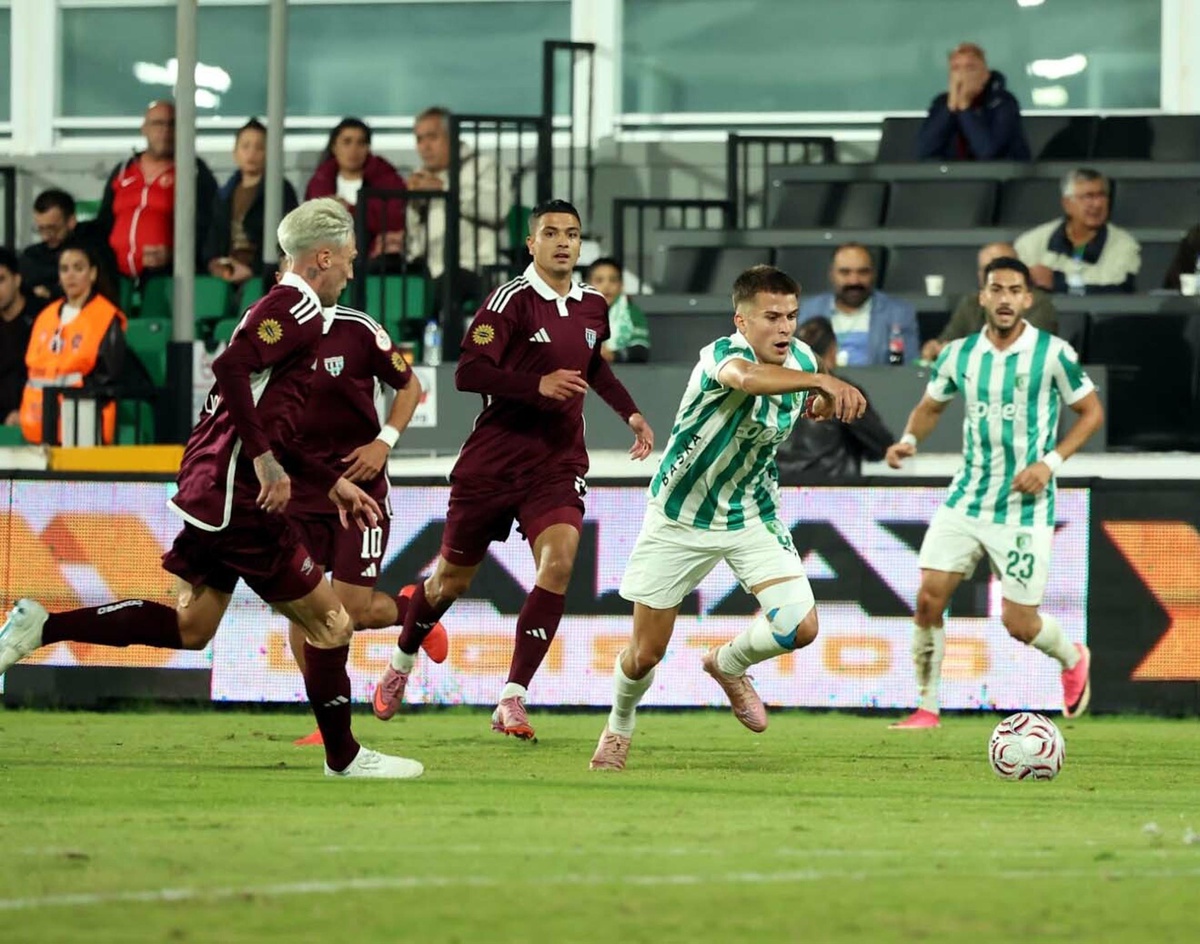 Bodrum FK, Bandırmaspor'u 2-1 yenerek bu sezon ilk galibiyet serisini yakaladı