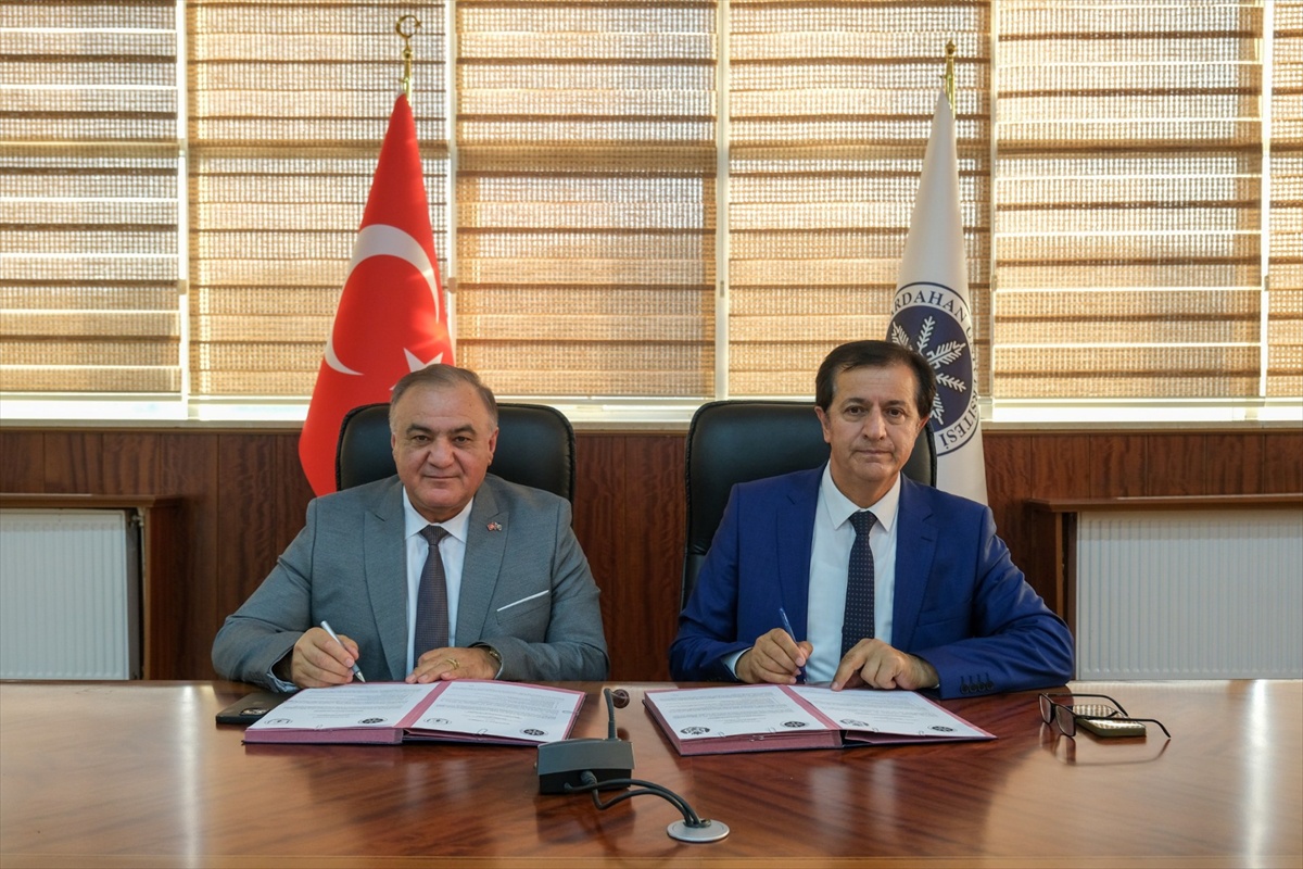 Ardahan Üniversitesi Ukrayna'daki iki üniversiteyle çift diploma protokolü imzaladı