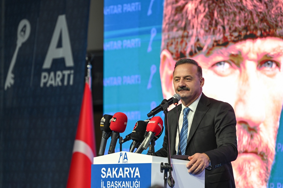 Ağıralioğlu'ndan ittifak iddialarına sert tepki: Kendinize gelin! Mansur Yavaş için şartını açıkladı