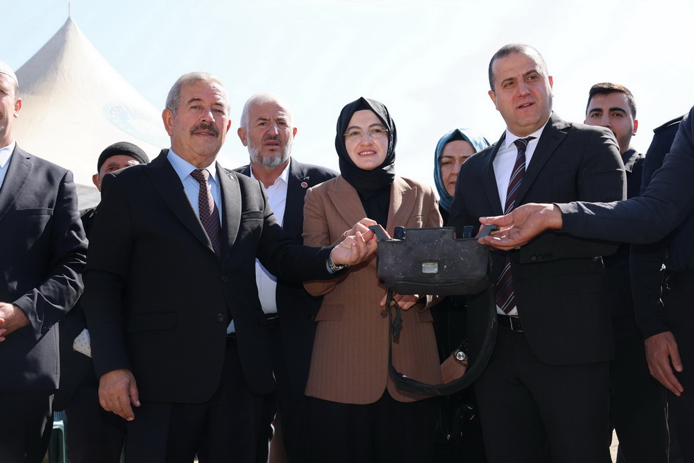 [BELEDIYE · Ankara · Akyurt] Eleci̇k mahalle konağinin temeli̇ atildi