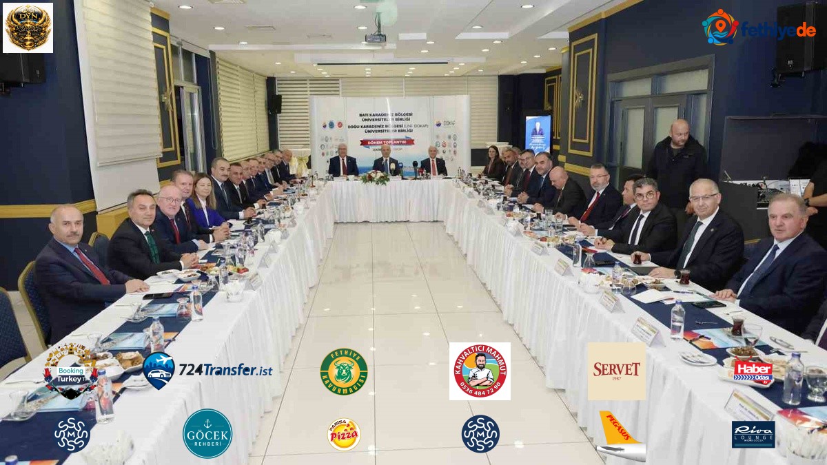 KBÜ Rektörü Kırışık, Sinop'taki ÜNİ-DOKAP ve Batı Karadeniz toplantısına katıldı