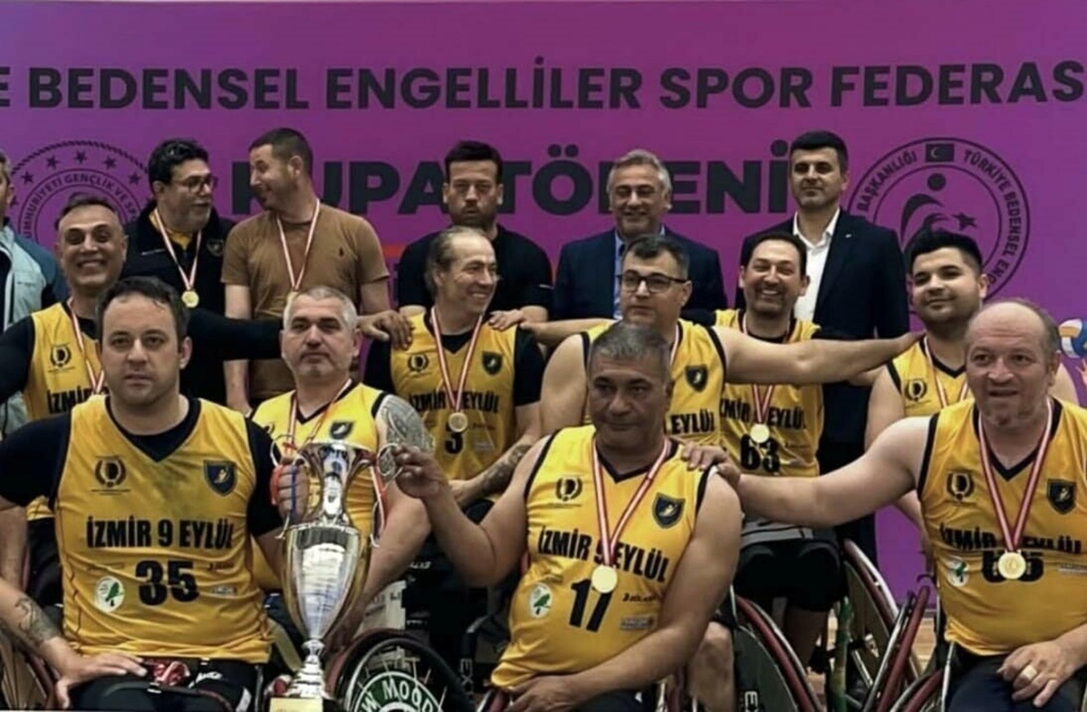 İzmir 9 Eylül tekerlekli basketbol takımı 1. Lig'de Süper Lig'i hedefliyor