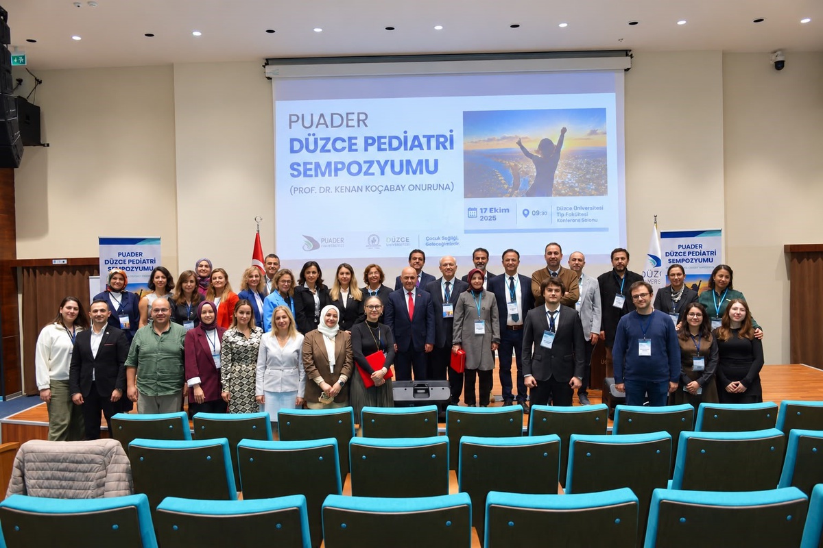 Düzce Üniversitesi Tıp Fakültesinin ev sahipliğinde pediatri sempozyumu düzenlendi
