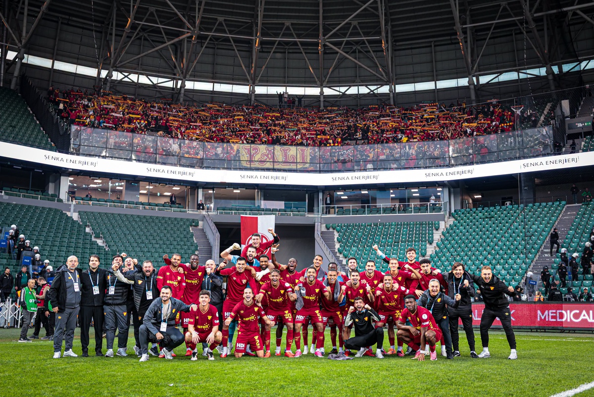 Göztepe deplasmanda Kocaelispor'u 2-1 yendi, bu sezon ilk kez üst üste kazandı