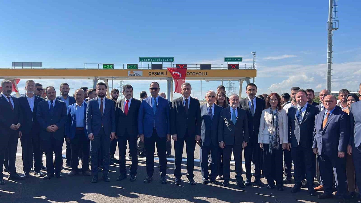 Mersin'de Çeşmeli-Kızkalesi Otoyolu'nun 52 kilometrelik kesimi trafiğe açıldı