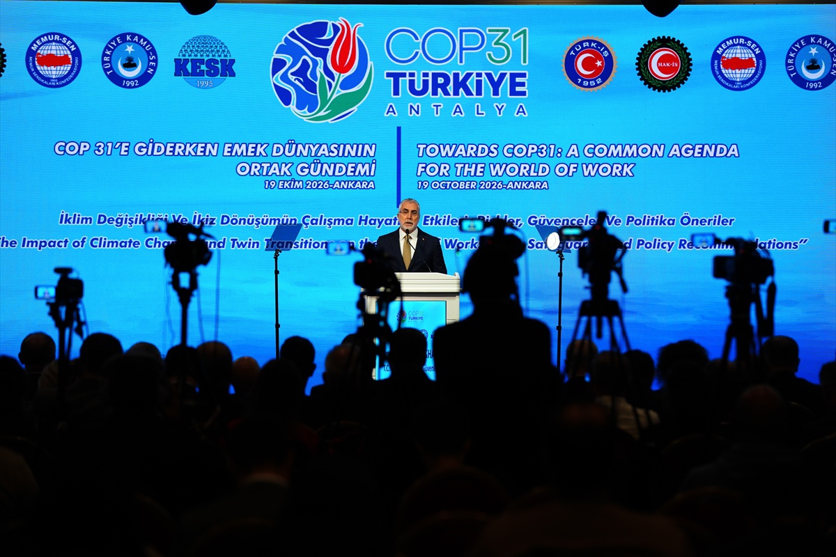 Bakan Işıkhan, "COP31'e Giderken Emek Dünyasının Ortak Gündemi" programında konuştu:
