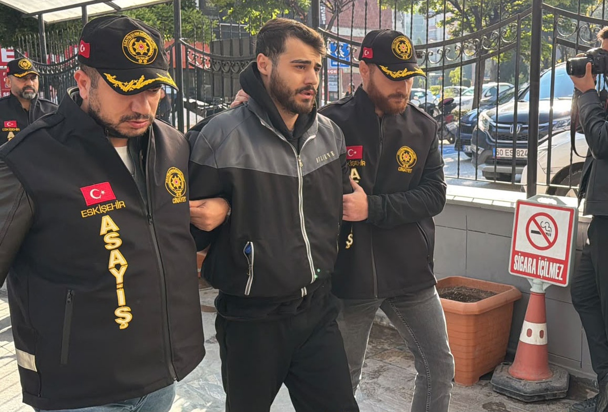 Eskişehir'de Muratcan Altun'u pompalı tüfekle öldüren Abdülkadir Çelik tutuklandı