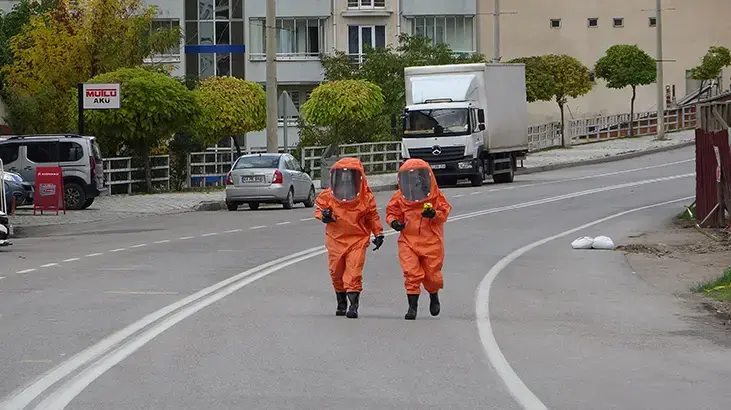 Kentte gizemli gaz paniği! Polis ekiplerinden vatandaşa uyarı; camlarınızı kapatın