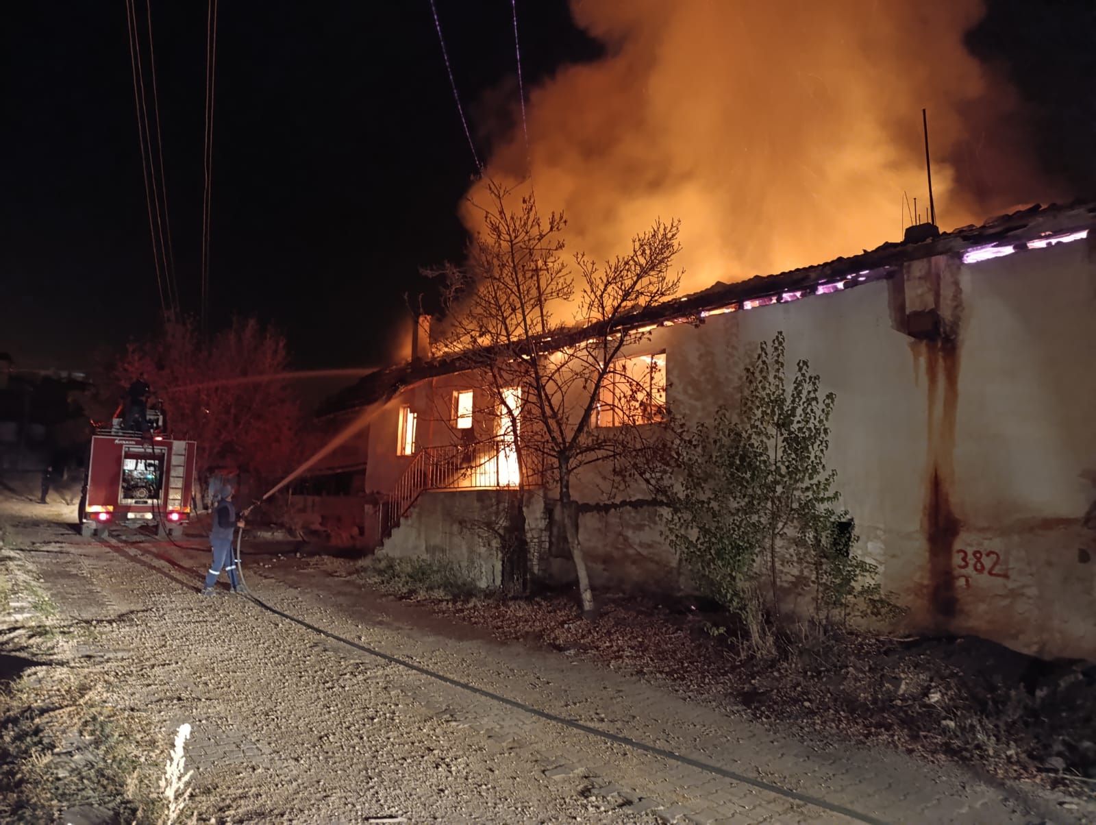 [BELEDIYE · Çankırı · Korgun] Büyük mahalle’deki yangın kontrol altına alındı: geçmiş olsun i̇lçemiz