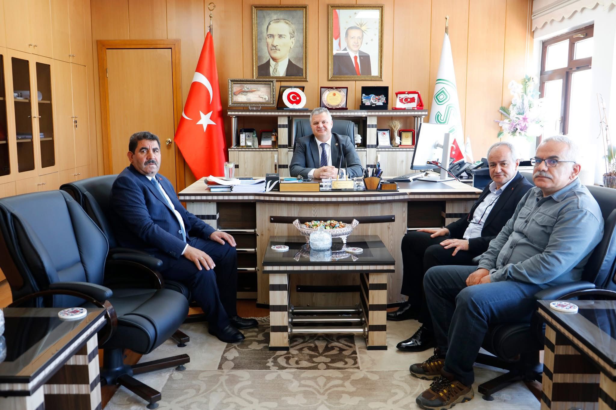[BELEDIYE · Erzurum · Horasan] Başkan özdemi̇r