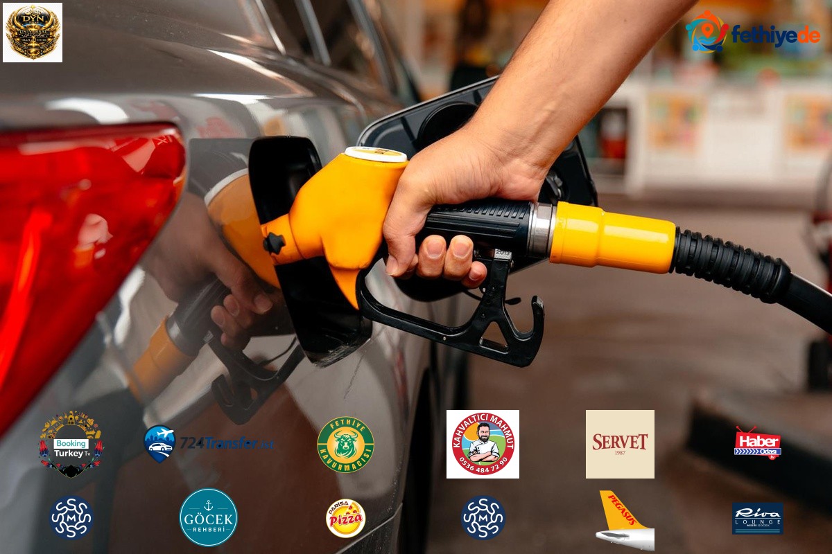 Araç sahiplerine müjde! Benzine dev indirim pompaya yansıdı