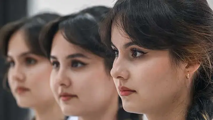 Sabina, Medine, Zarina! Biri olmadan diğeri yok... Üçüzlerin şaşırtan hikayesi