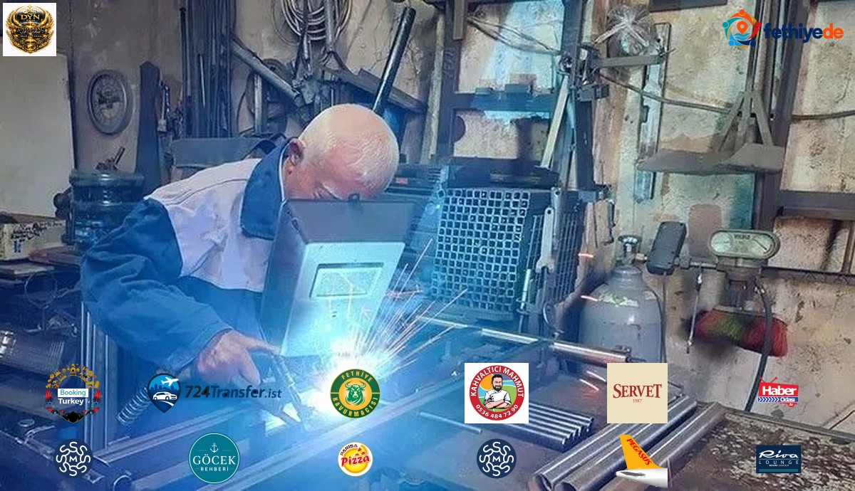 Denizli'de 28 yıl öğretmenlik yapan Hüseyin Kurucan 88 yaşında hayatını kaybetti