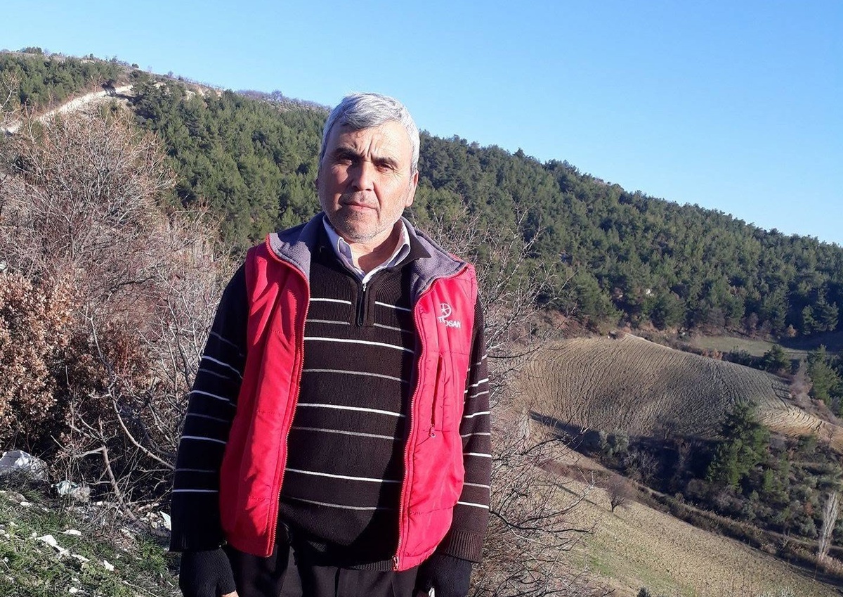 Manisa'da baba ve oğluna silahlı saldırı! Arif Bulut ve oğlu Hasan Hüseyin olay yerinde öldü