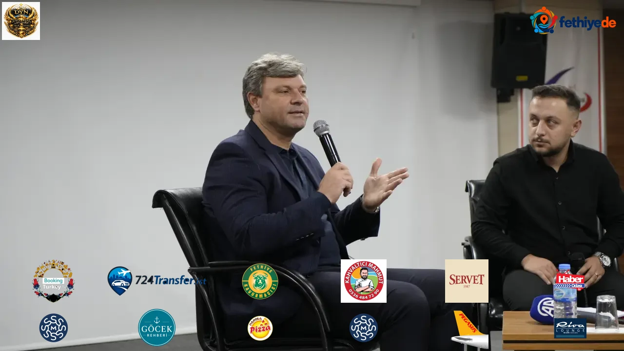 Ertuğrul Sağlam'dan gençlere ahlak ve başarı tavsiyesi