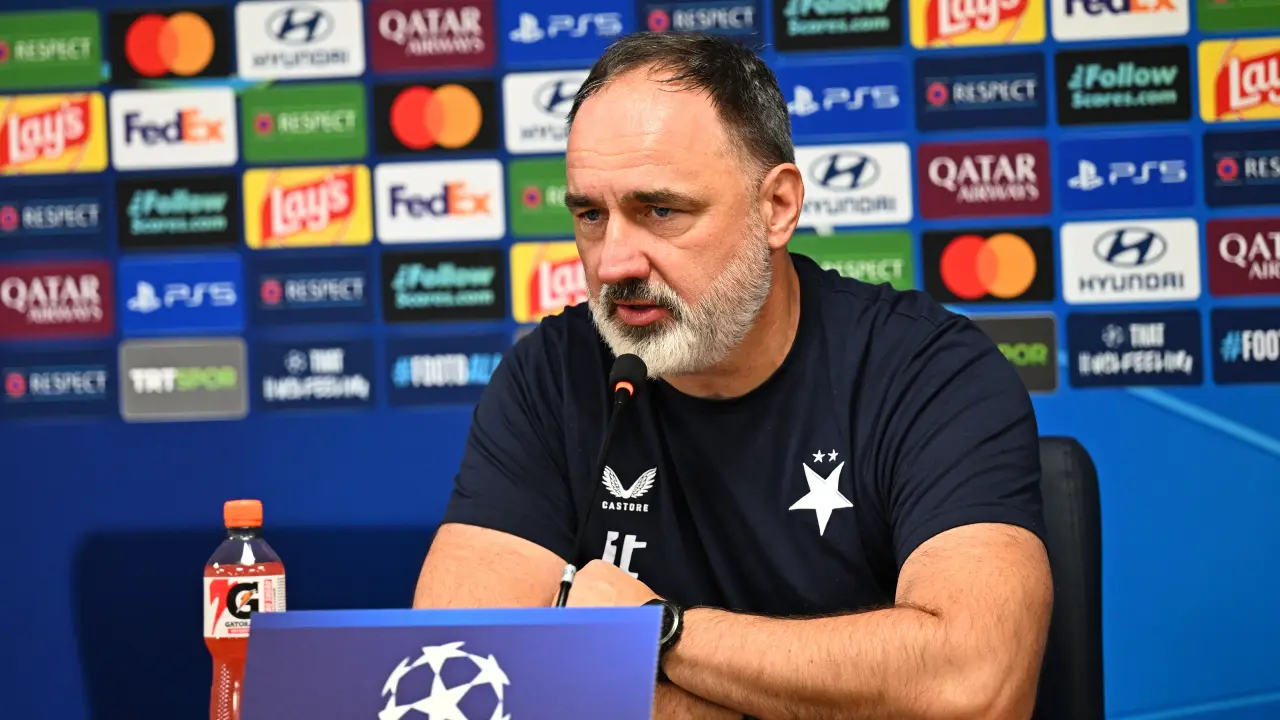 Slavia Prag'ın hocasından Kadıköy sözleri: Birbirimizi duyamadık