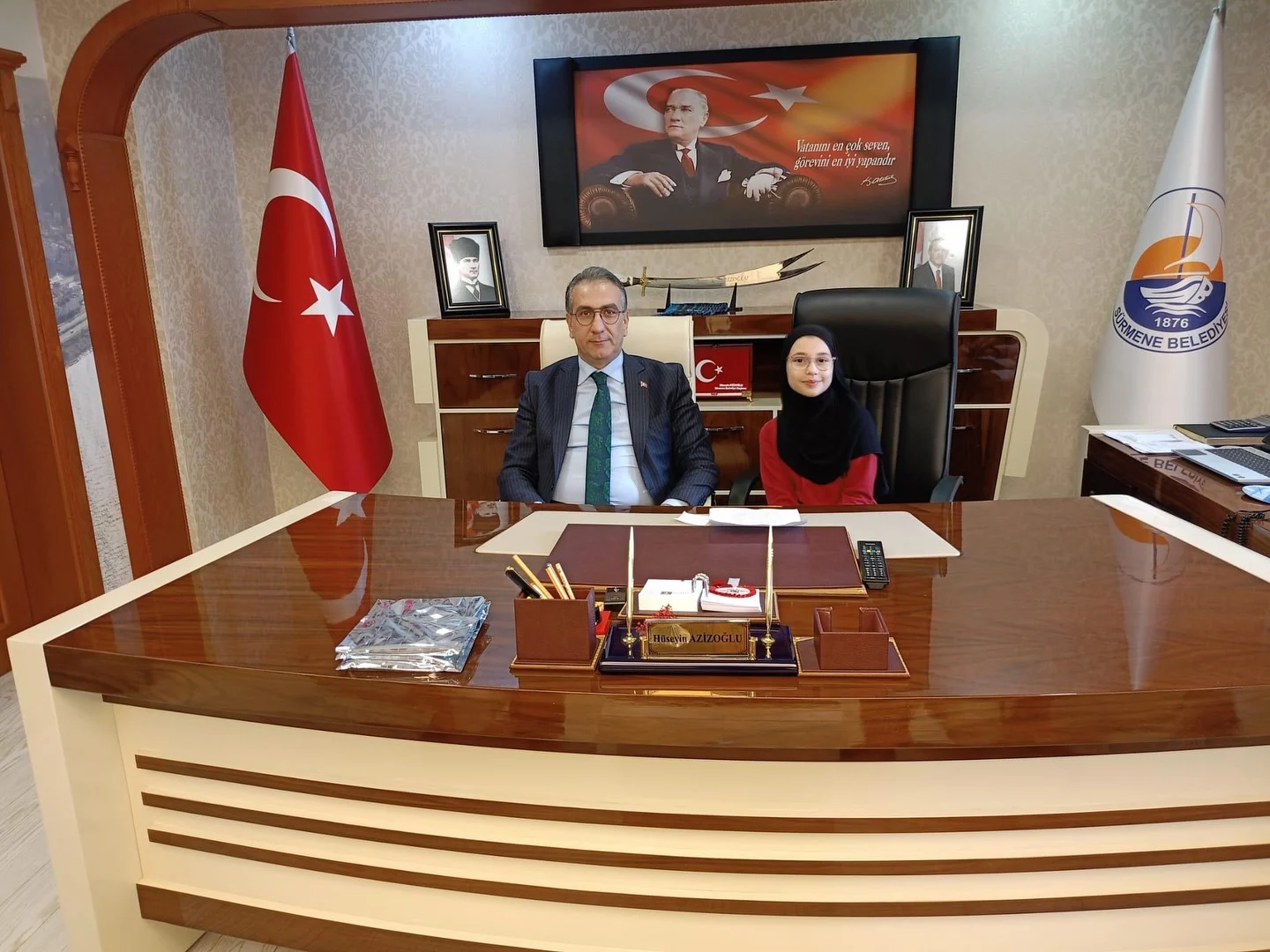 [BELEDIYE · Trabzon · Sürmene] Sürmene Belediyesi 23 Nisan Ulusal Egemenlik ve Çocuk Bayramı Etkinlikleri Kapsamında Minik Başkanını Ağırladı - Sürmene Belediyesi