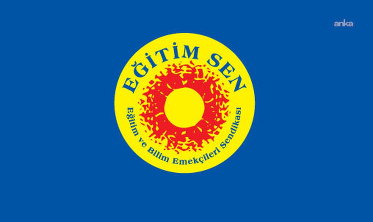 Eğitim Sen, ortak sınav sistemine öğretmenin iradesini yok saydığı için karşı çıktı
