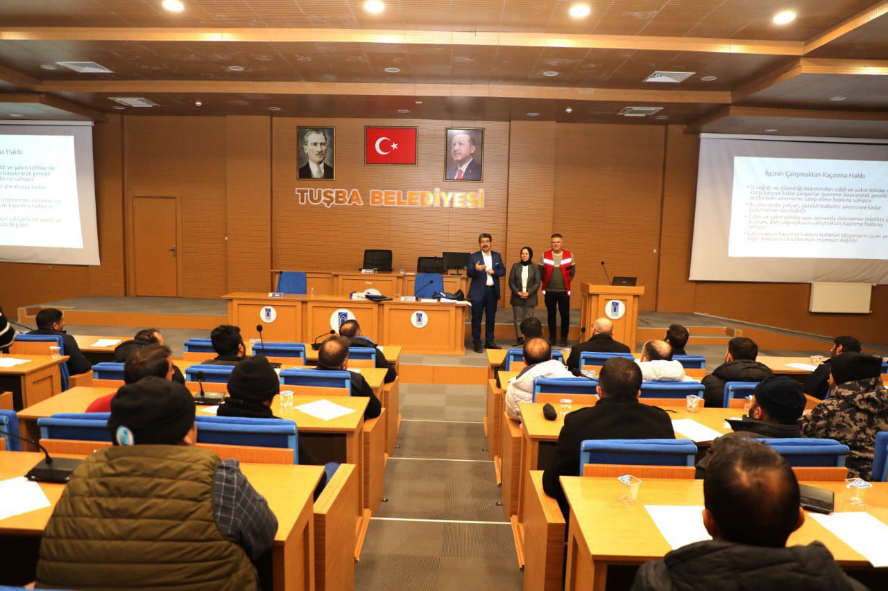 [BELEDIYE · Van · Tuşba] Tuşba Belediyesi'nden Personele Iş Sağlığı Ve Güvenliği Eğitimi