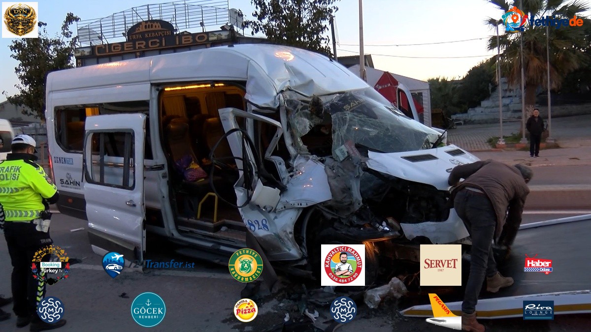 Arnavutköy'de servis minibüsü hafriyat kamyonuna çarptı, 9 kişi yaralandı