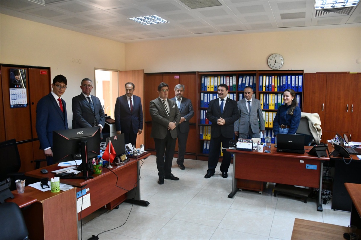 Tekirdağ Vali Vekili Çek, İl Milli Eğitim Müdürlüğünde inceleme yaptı