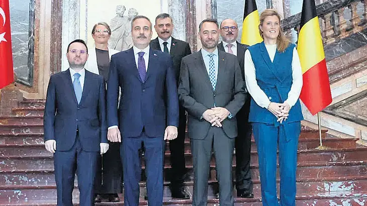 Üçlü bakanlar toplantısı Brüksel’de yapıldı
