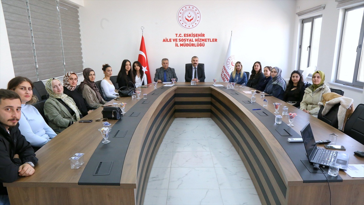 Eskişehir'de yeni bakım personeline mentörlük programı yapıldı