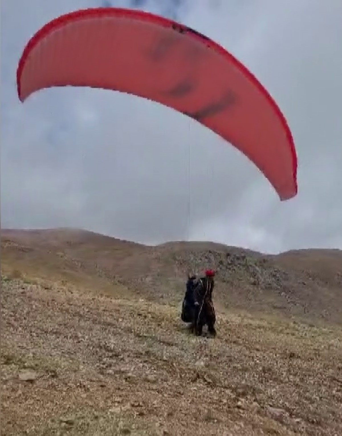 Adıyaman Tut'ta ilk kez wingsuit uçuşu yapan İrlandalı Moran 800 metreden atladı