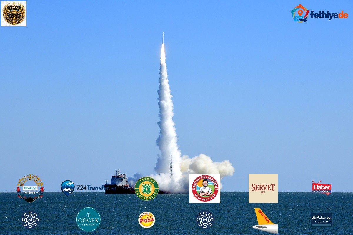 Çin, Rizhao açıklarında denizden CERES-1 Y8 roketiyle yeni uyduyu yörüngeye gönderdi