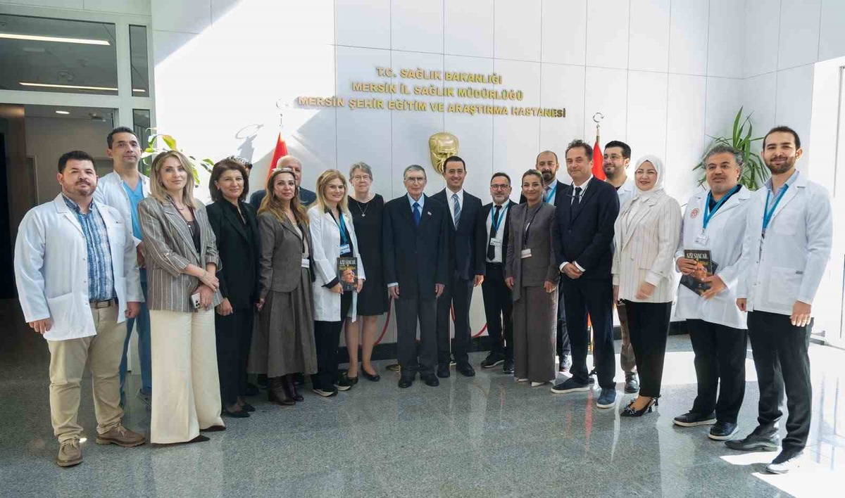 Aziz Sancar, Mersin Şehir Hastanesi'nde yeni araştırmasını ilk kez paylaştı