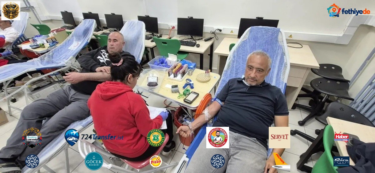 Sinop Gerze'de Haşim ve Zehra Tarı Ortaokulu kan bağışı kampanyası düzenledi