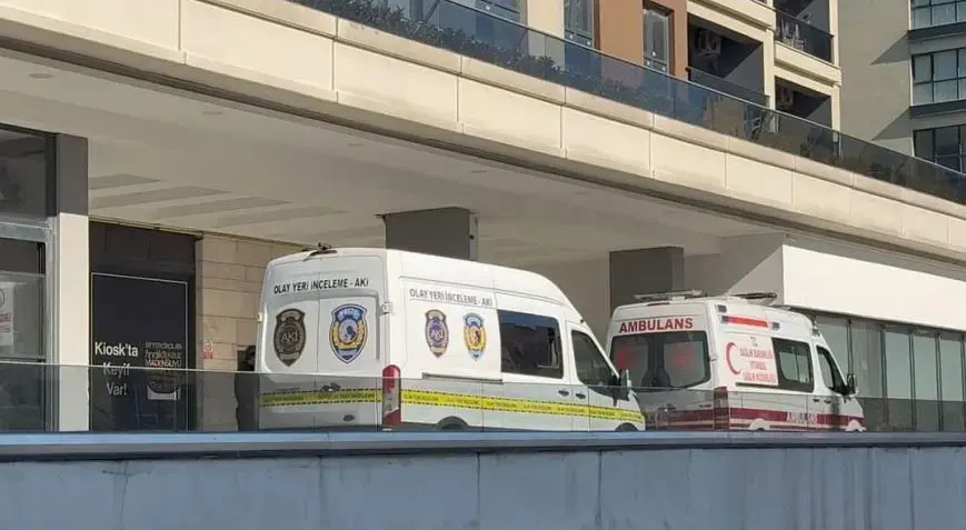 Büyükçekmece’de rezidansta kanlı saldırı! 1 ölü, 1 yaralı