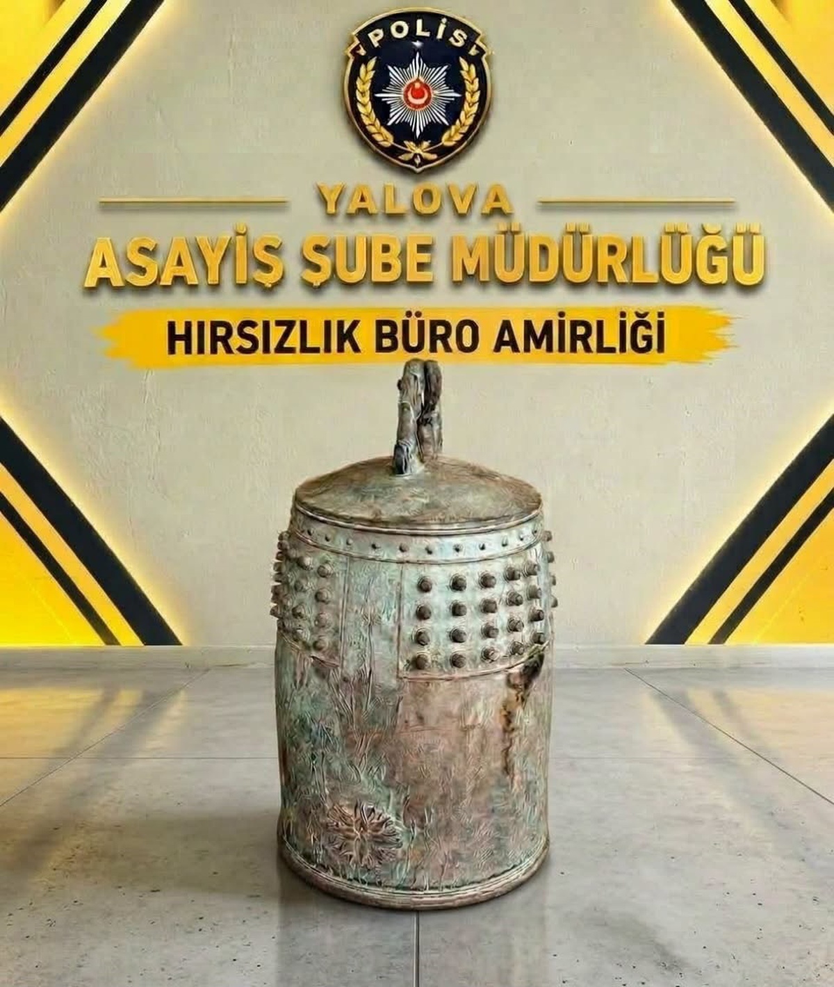 Yalova'da çalınan 87 kiloluk Japon Barış Çanı hurdacıda bulundu! Elektrikli bisikletle taşıyıp 26 bin liraya satmışlar
