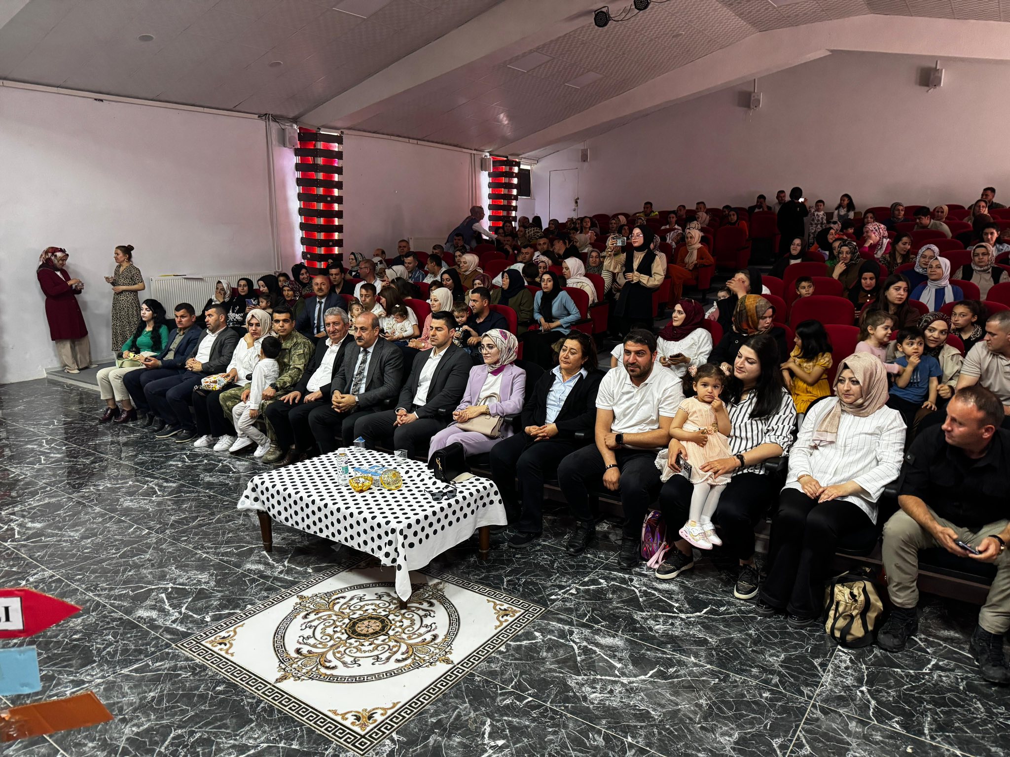 [BELEDIYE · Siirt · Eruh] Belediye Başkanımız Cevher Çiftçi, Eruh Yunus Emre Anaokulu tarafından düzenlene ‘Anneler Günü’ etkinliğine katıldı.